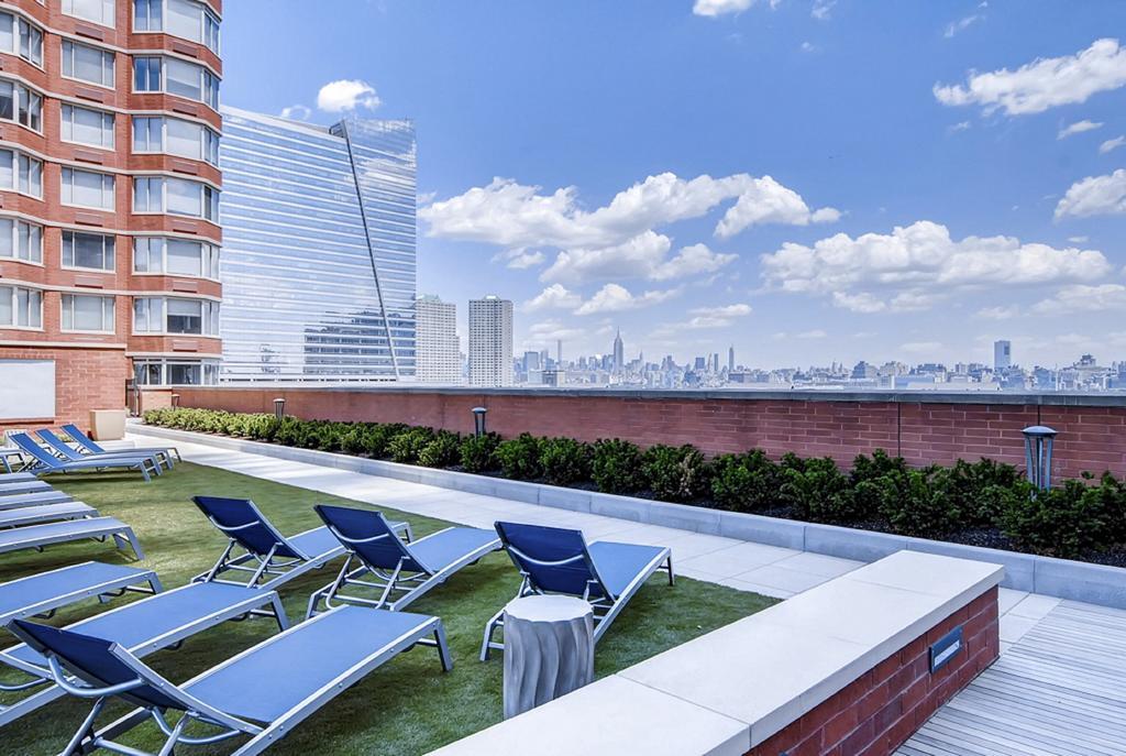 Global Luxury Suites At Newport Jersey City Luaran gambar