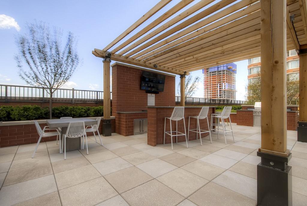 Global Luxury Suites At Newport Jersey City Luaran gambar