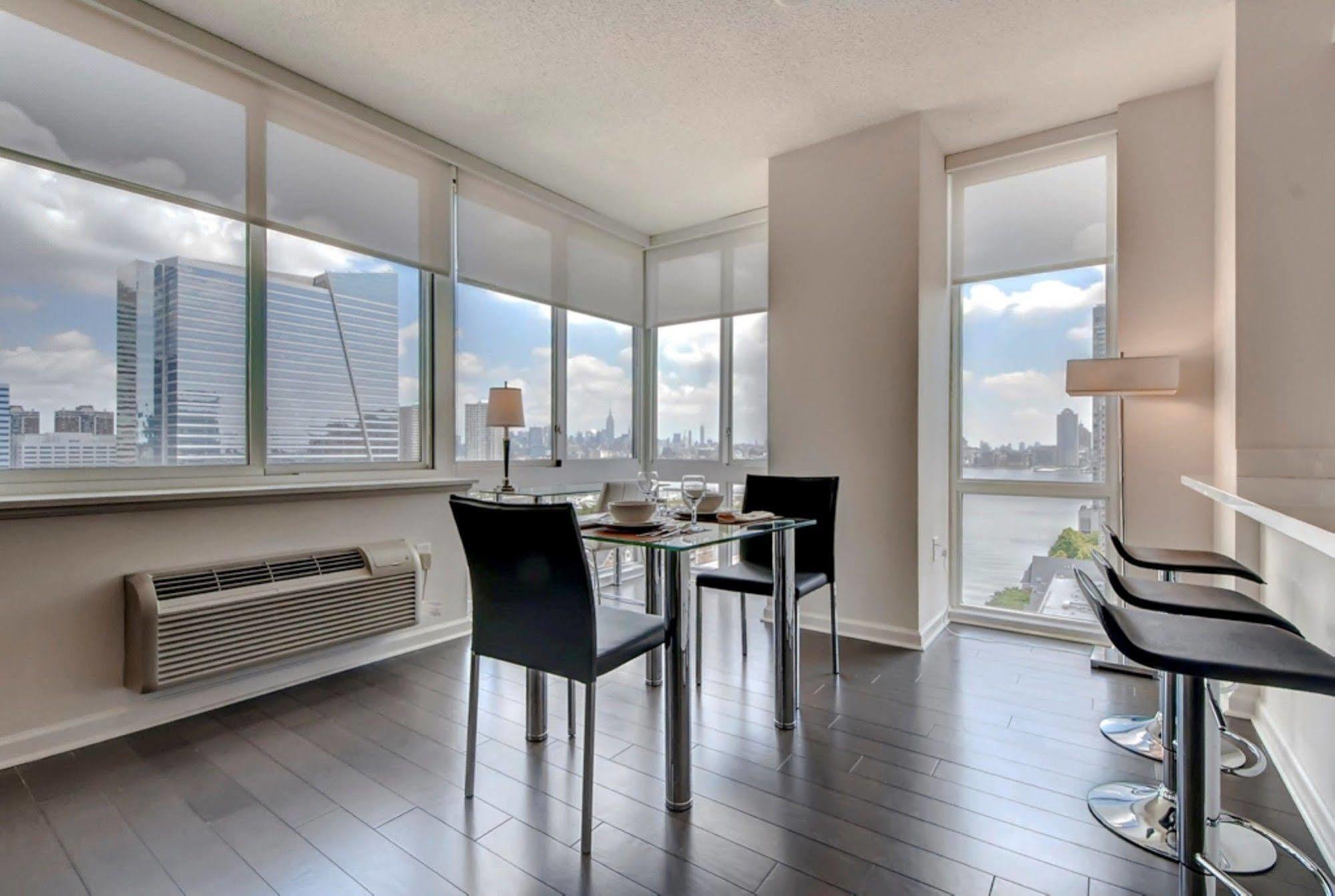 Global Luxury Suites At Newport Jersey City Luaran gambar