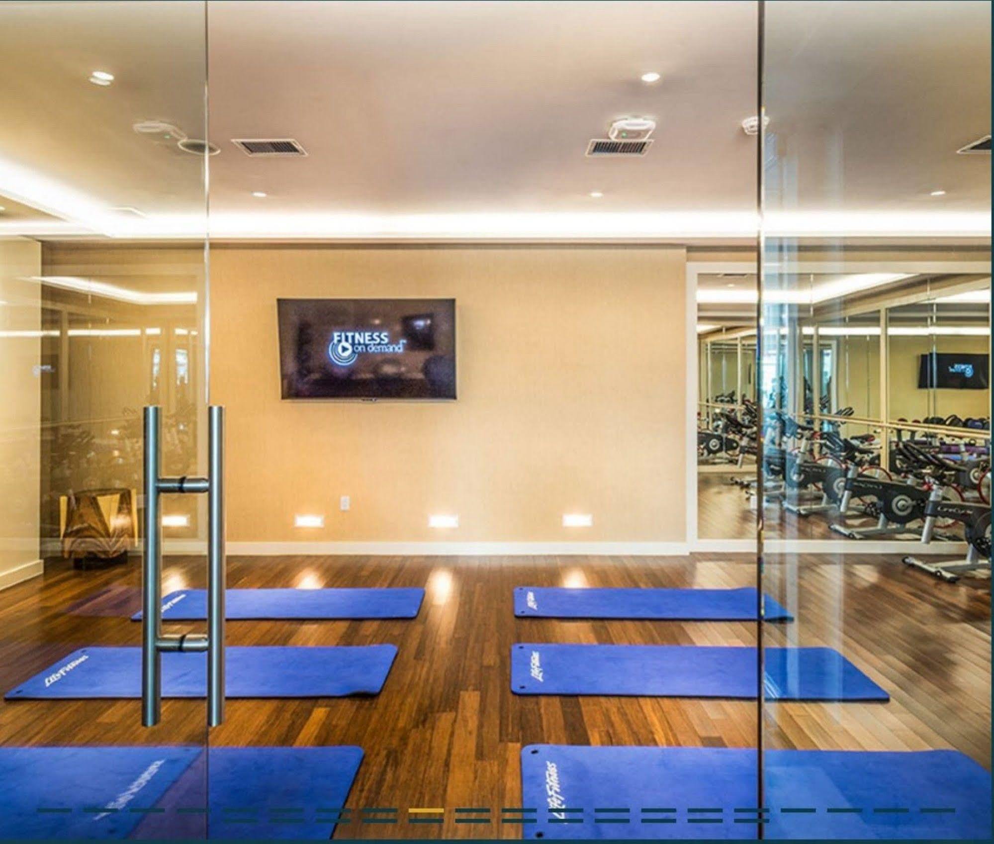 Global Luxury Suites At Newport Jersey City Luaran gambar